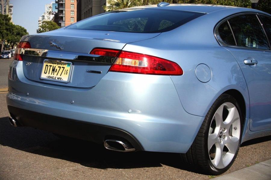  Jaguar XF 2008 года  (фото 161 из 175)